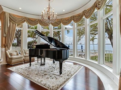 Extraordinary Estate Positioned on the Open Bay Along Davis Islands
